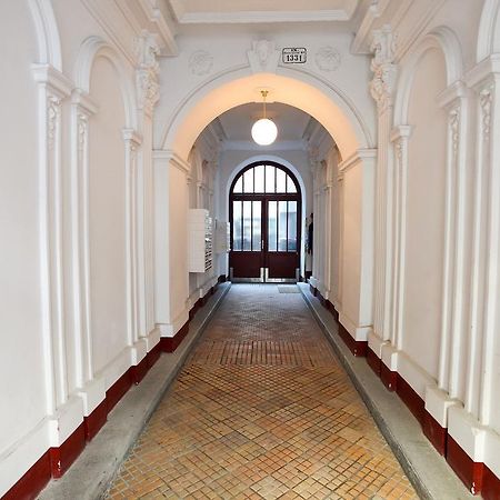 Mozart Apartments - Roegergasse Відень Екстер'єр фото